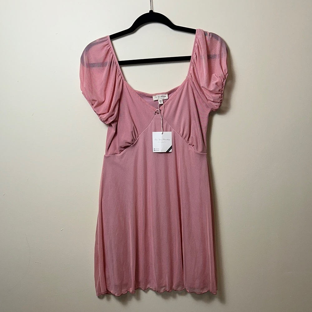 See You Monday Women’s Pink Mini Dress Size Large